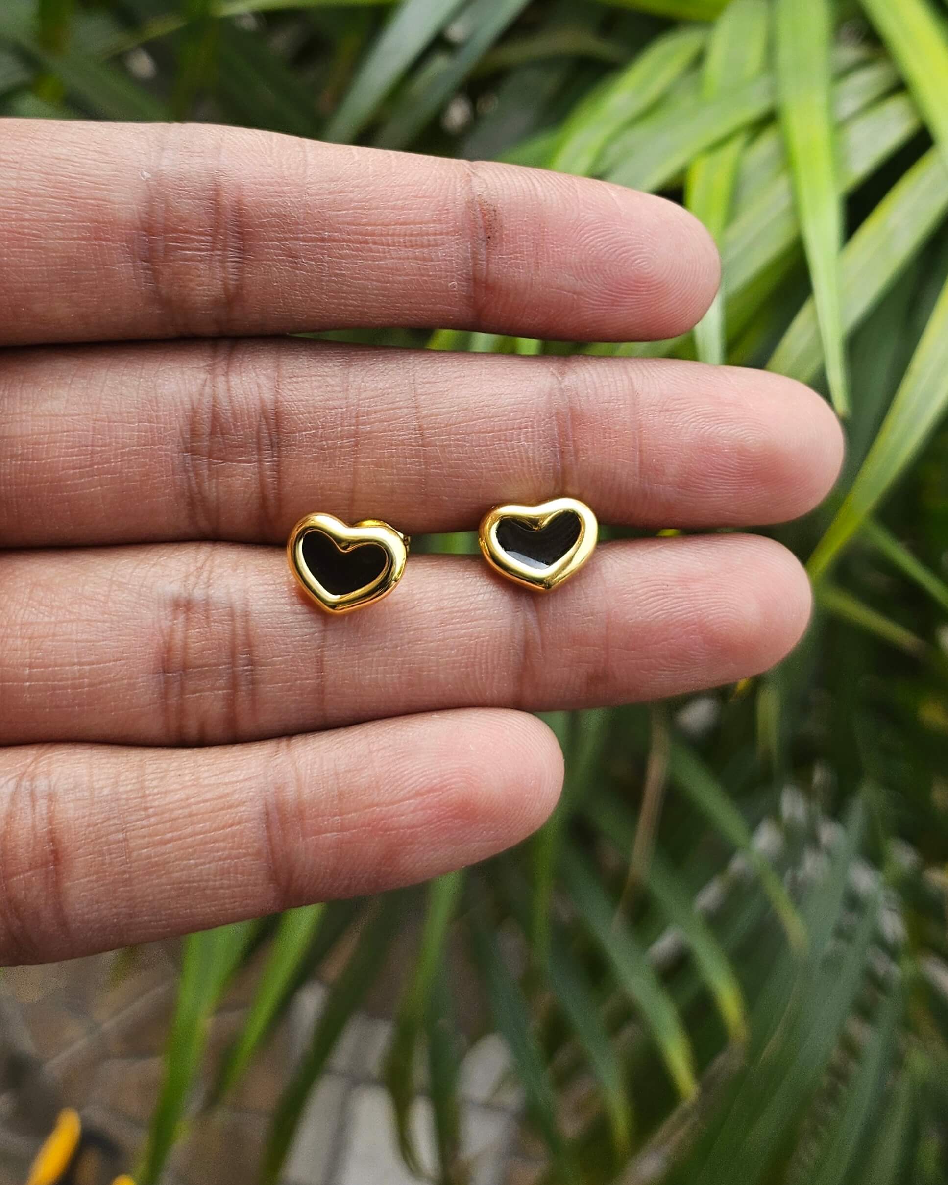 Black Heart Earring