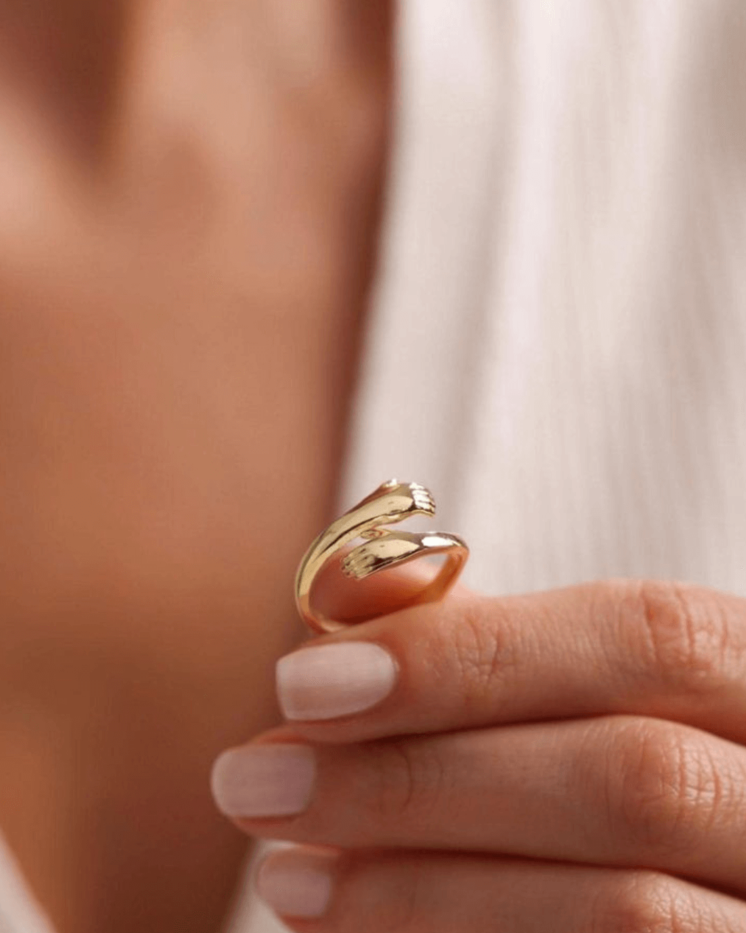 Hug Ring