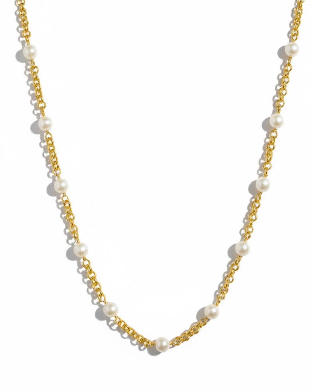 Lustre pearl Necklace