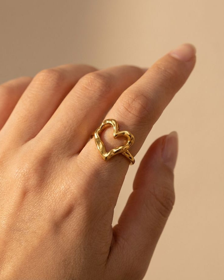 AmoraOpenHeartRing-8 - Fashion Jewellery Meerami