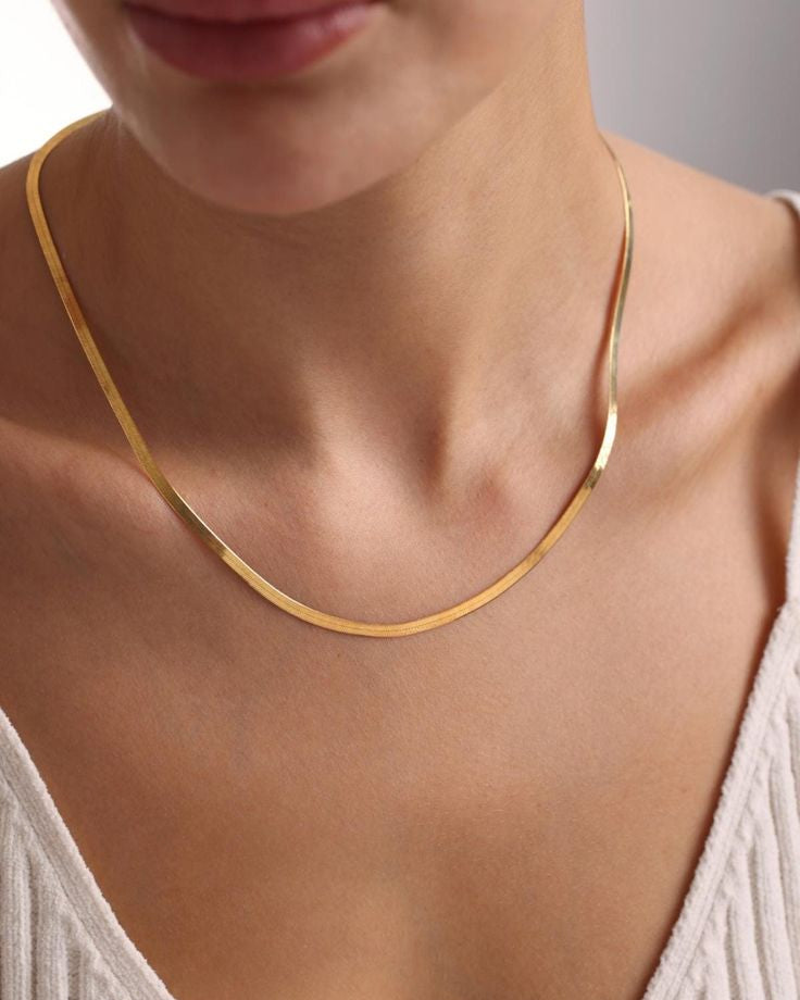 Snake chain necklace