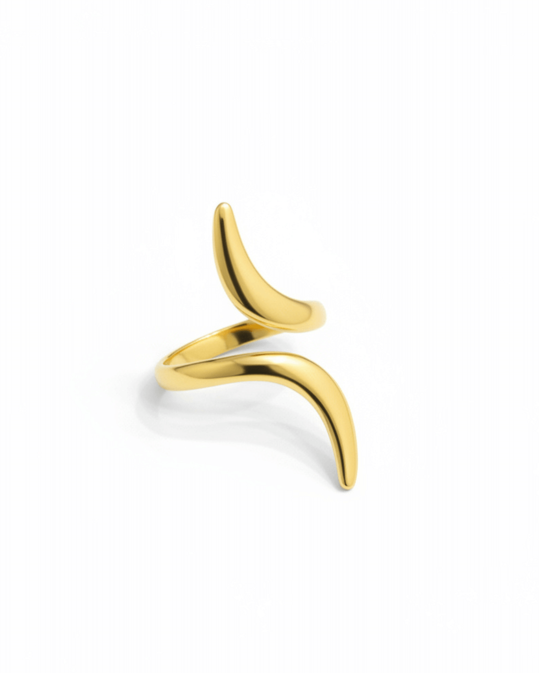 Serene Curve Ring