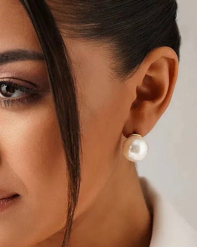 Inaaya Pearl Studs